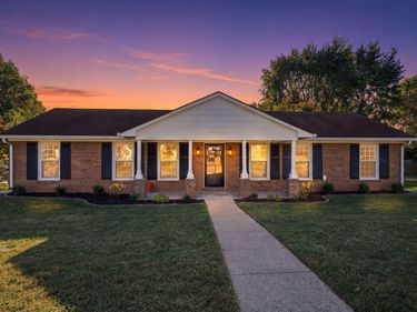 3228 Shoal Lake Drive, Lexington, KY 40515