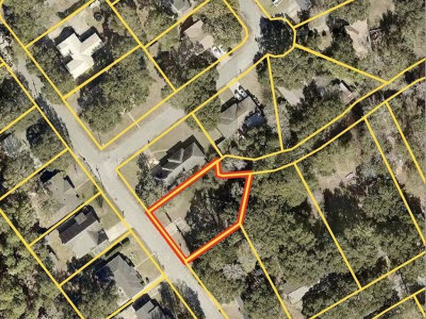 2212 Sandalwood Place, Gautier, MS 39553