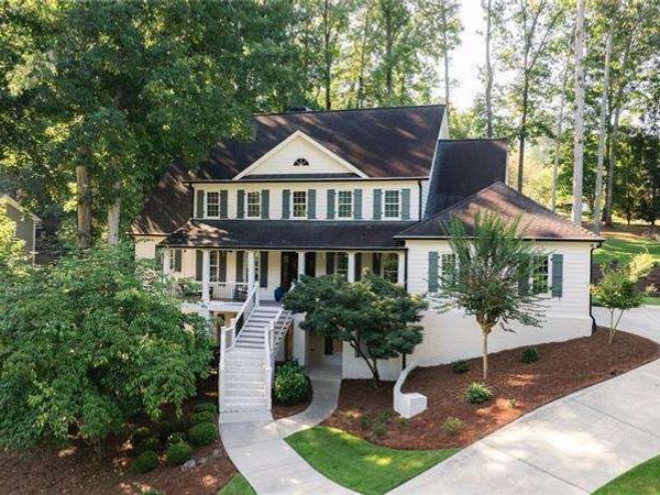 1304 Hidden Brook Lane NW, Acworth, GA 30101