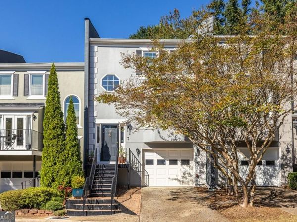 37 Sycamore Station, Decatur, GA 30030
