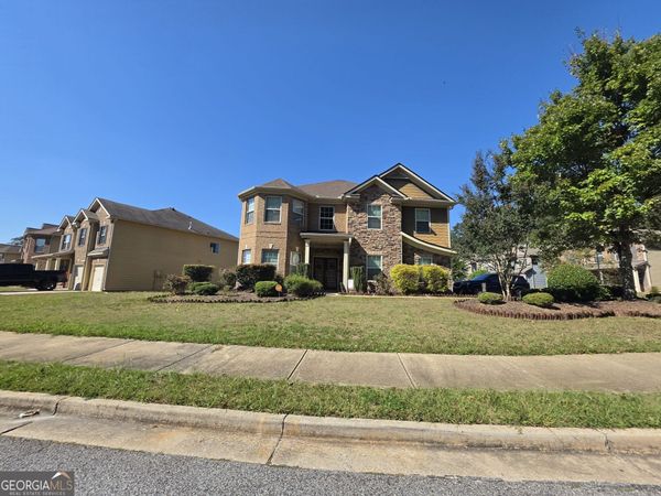 7502 Bowhead Court, Fairburn, GA 30213