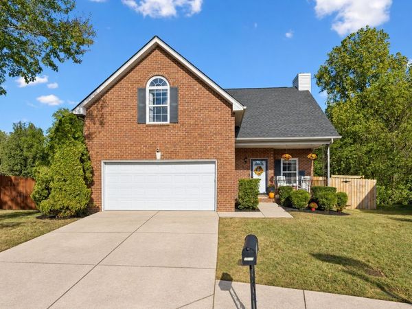 1021 Summerview Ct , Nashville, TN 37221