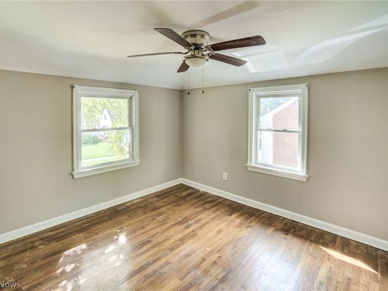 9725 S Highland Avenue, Garfield Heights, OH 44125 Photo 22
