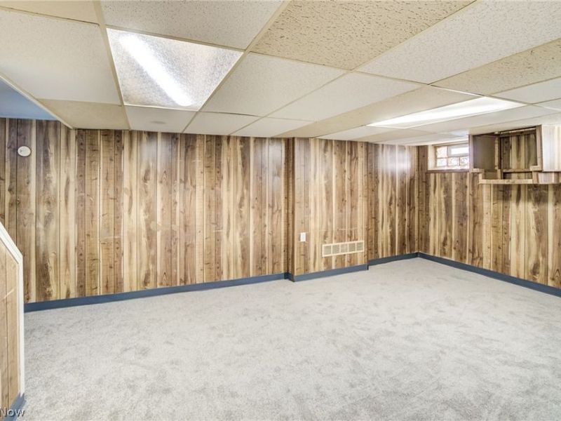 9725 S Highland Avenue, Garfield Heights, OH 44125 Photo 26