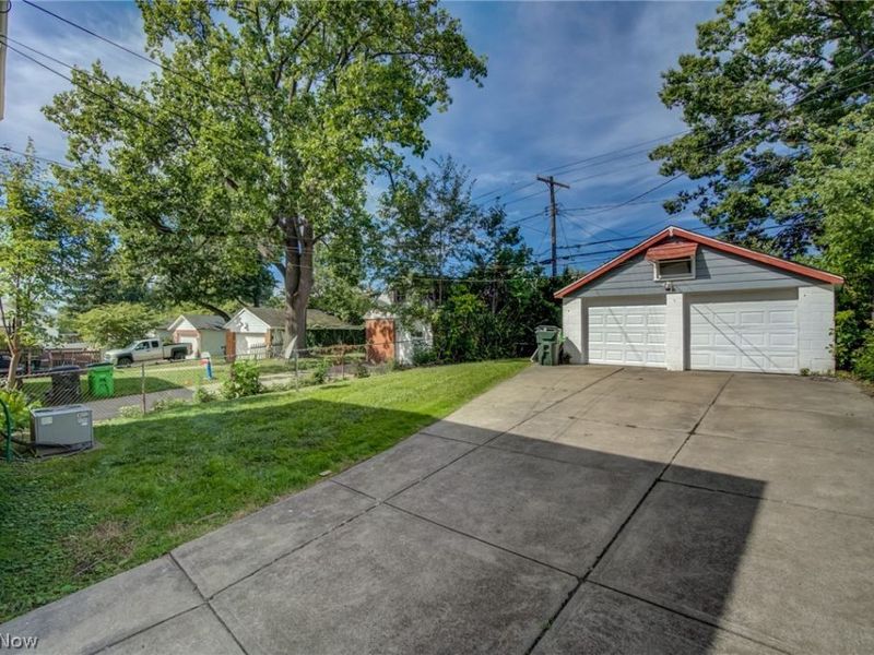 9725 S Highland Avenue, Garfield Heights, OH 44125 Photo 30