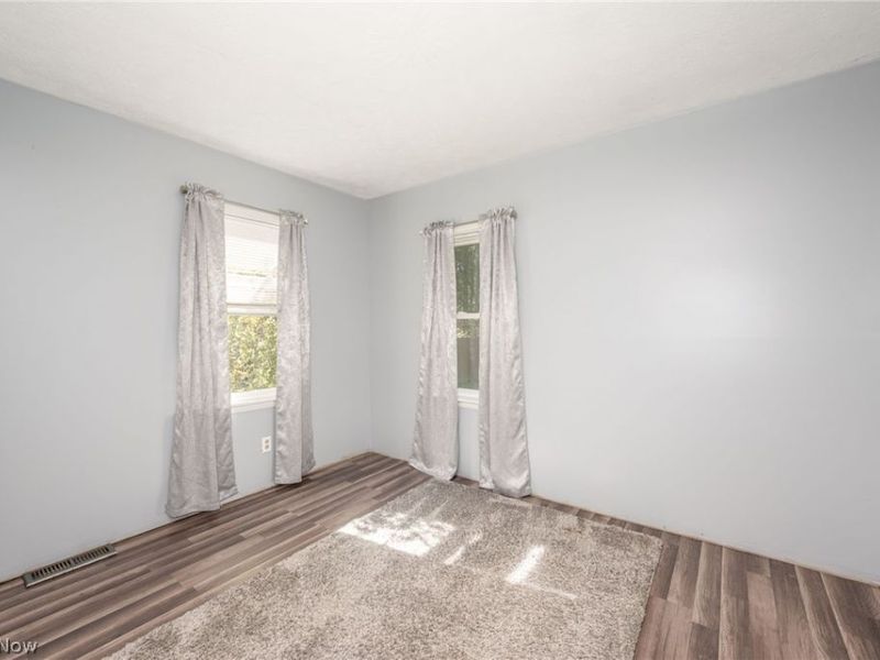 755 N 17th Street, Sebring, OH 44672 Photo 18