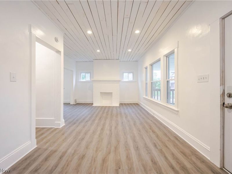 1390 E 109th Street, Unit 2, Cleveland, OH 44106 Photo 3