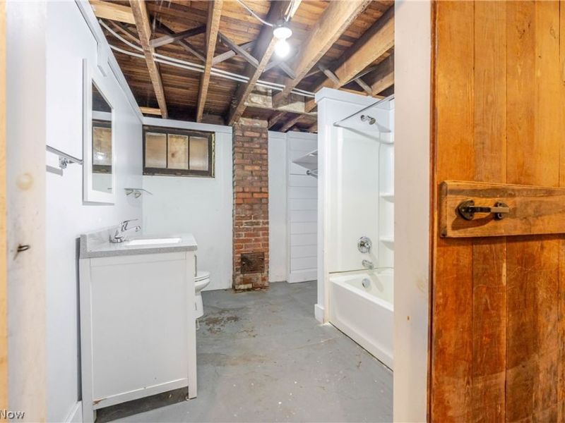 1390 E 109th Street, Unit 1, Cleveland, OH 44106 Photo 25