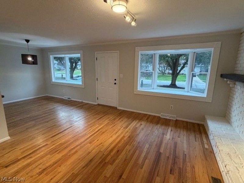 13898 Franklyn Boulevard, Brook Park, OH 44142 Photo 3
