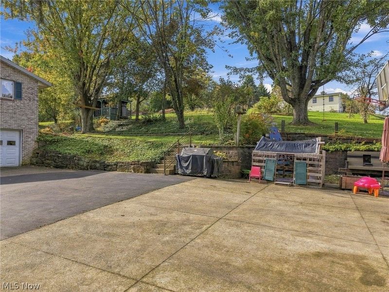 6439 Kemary Avenue SW, Navarre, OH 44662 Photo 27
