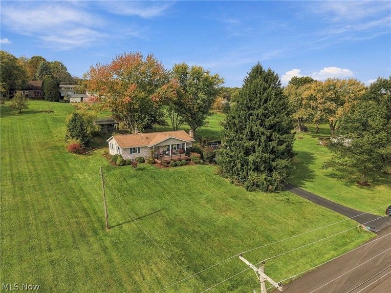 6439 Kemary Avenue SW, Navarre, OH 44662 Photo 3