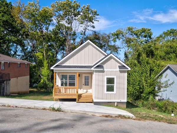 907 Wheeler Avenue, Chattanooga, TN 37406