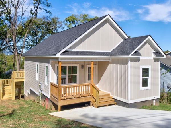 907 Wheeler Avenue, Chattanooga, TN 37406