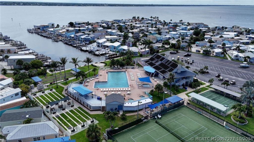 944 Nettles Boulevard, Jensen Beach, FL 34957 Photo