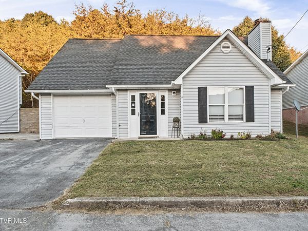108 Copper Court, Johnson City, TN 37601