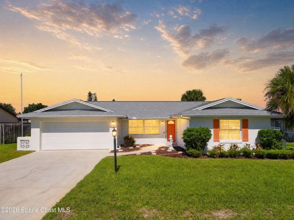 1520 Bella Casa Court , Merritt Island, FL 32952