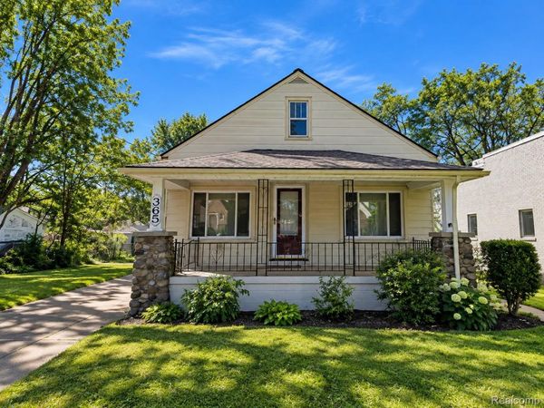 365 Voorheis Street , Pontiac, Mi 48341