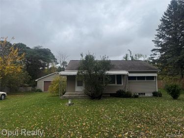 885 Sebek Street, Oxford Township, Mi 48371