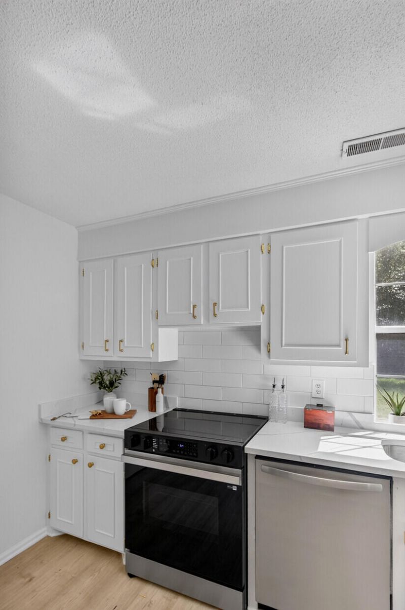 389 Maggie Road Photo 13