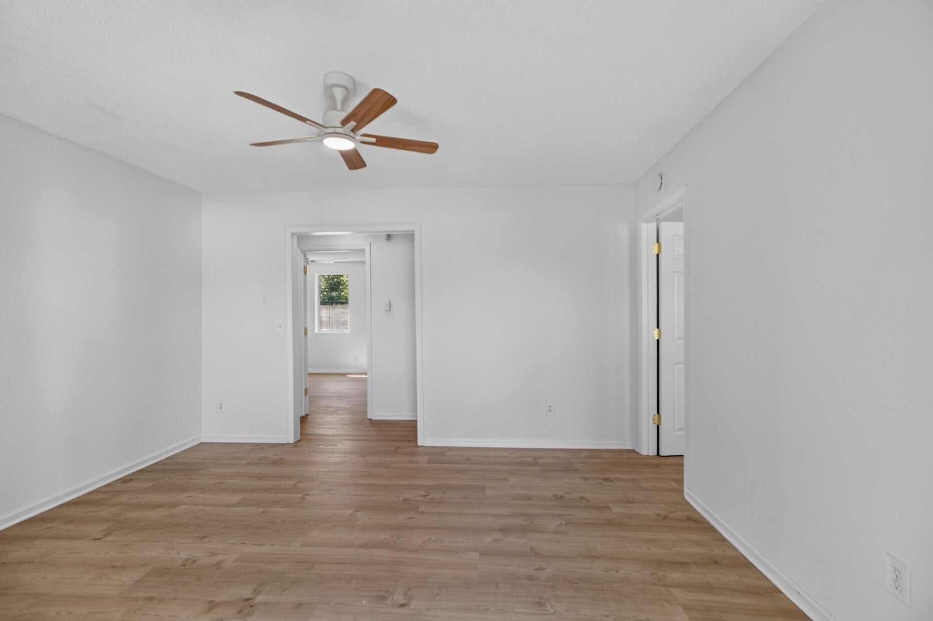 389 Maggie Road Photo 17