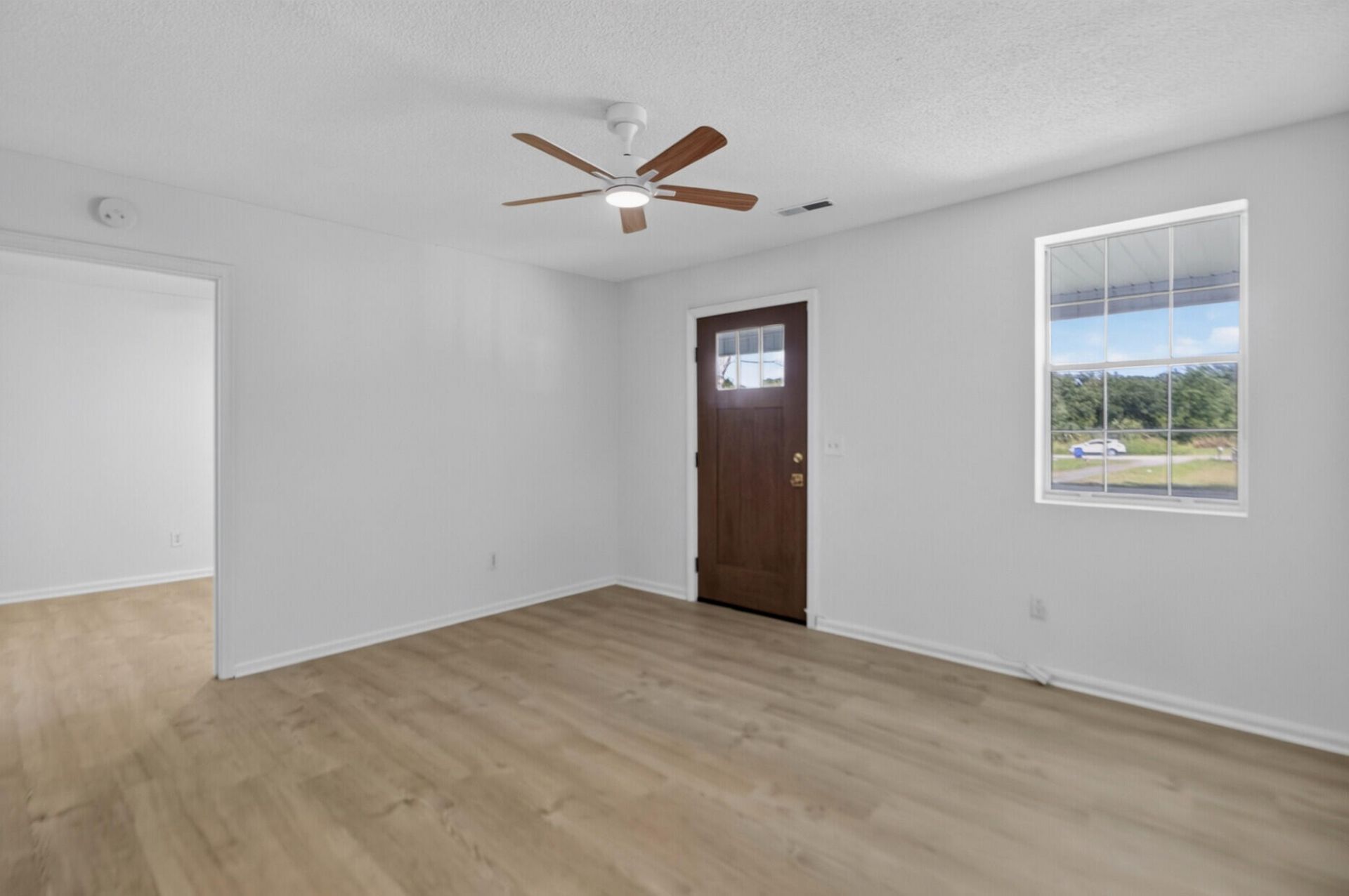 389 Maggie Road Photo 19
