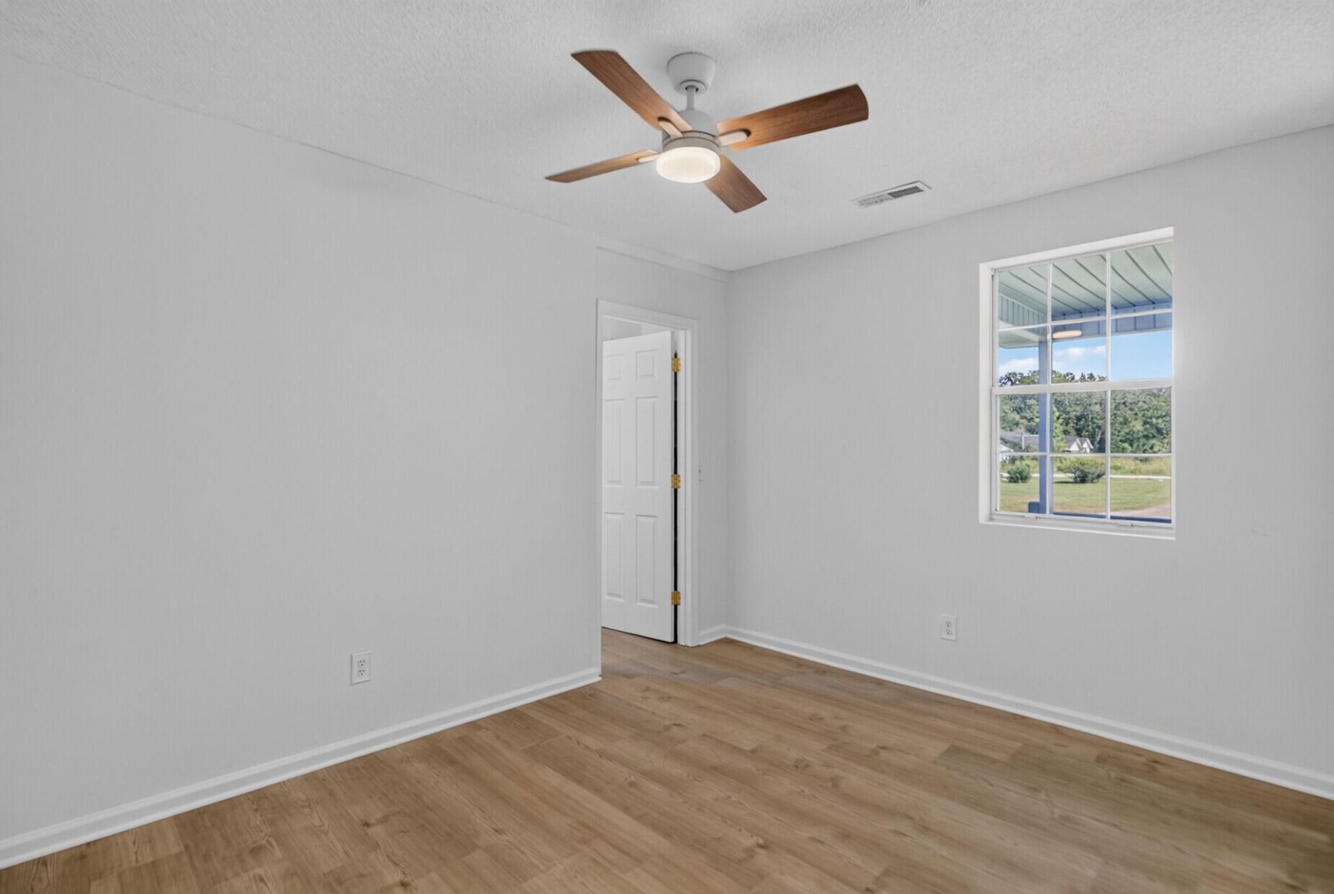 389 Maggie Road Photo 20