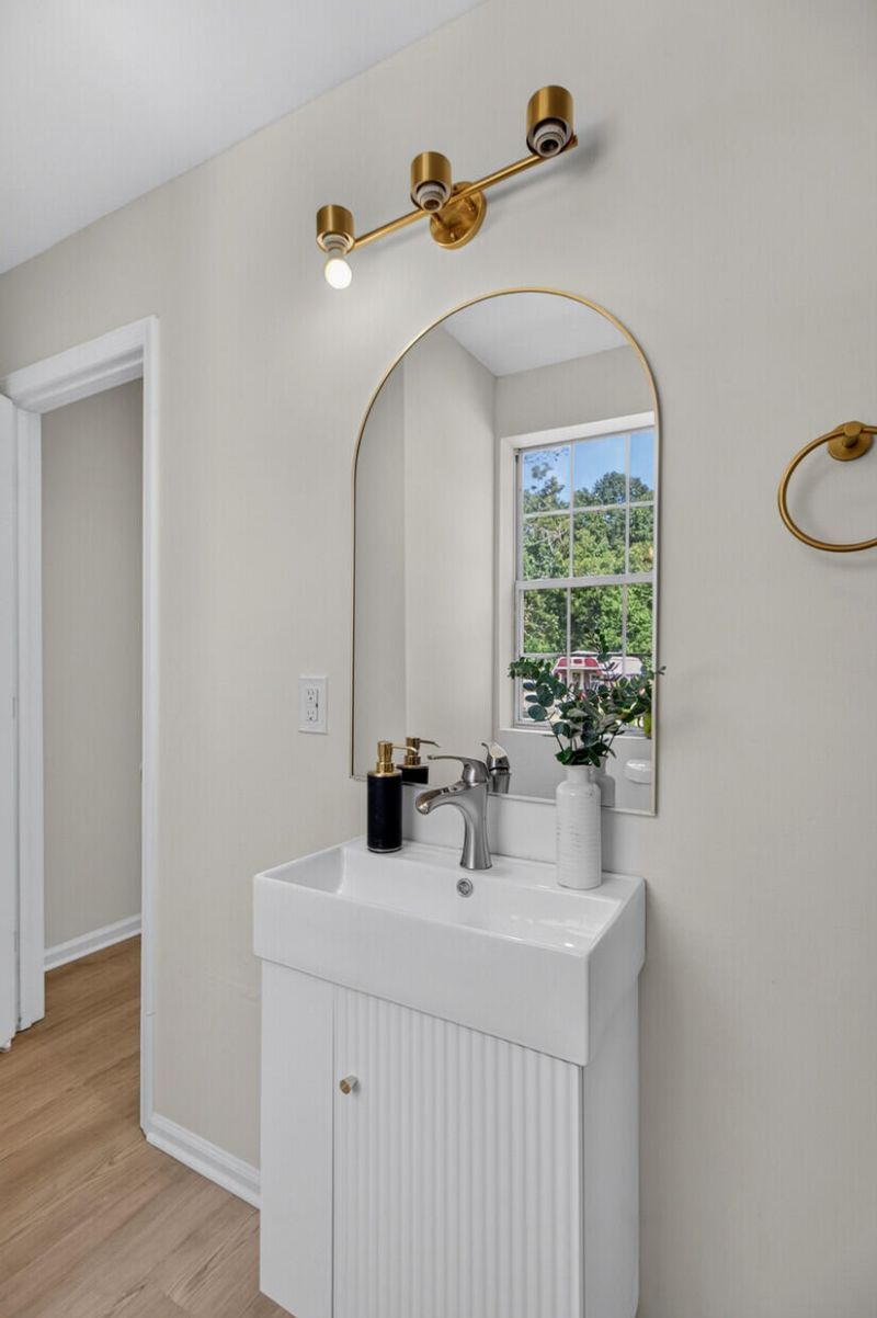 389 Maggie Road Photo 24