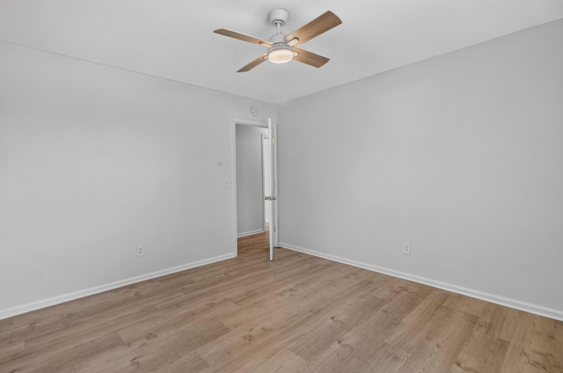 389 Maggie Road Photo 31