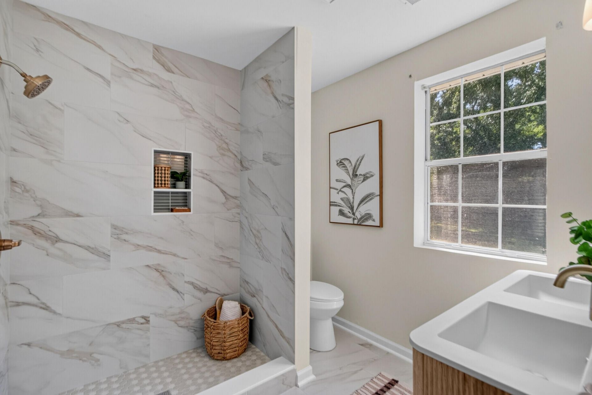 389 Maggie Road Photo 5