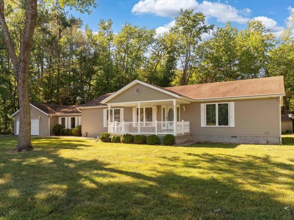 2513 N 12TH Street, Herrin, IL 62948