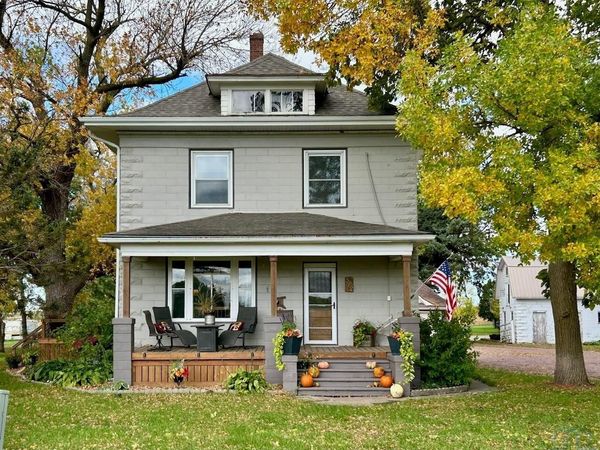 512 N Union Street, Rock Rapids, IA 51246