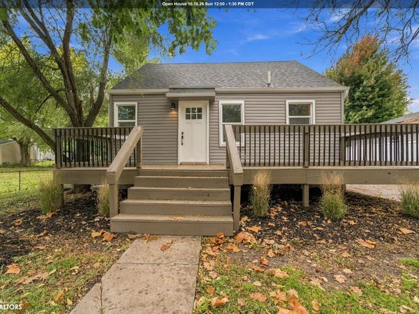 3323 Tripp Street, Ames, IA 50014