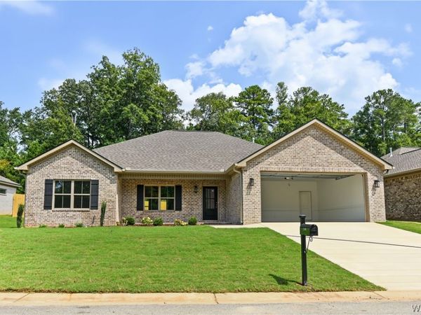5190 Summerfield Drive E, Tuscaloosa, AL 35404