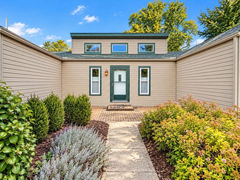 268 Nova Drive, Urbana, OH 43078 Photo 2