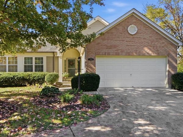 958 Raintree Lane, Hamilton Twp, OH 45039