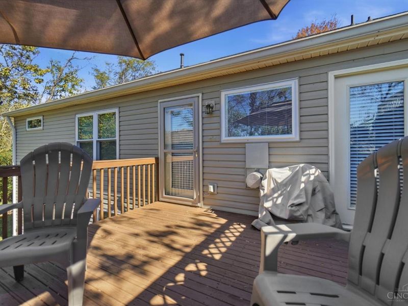 958 Raintree Lane, Hamilton Township, OH 45039 Photo 44