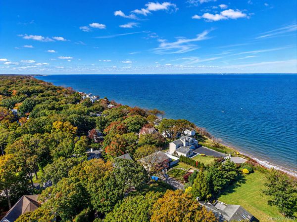318 Sound Beach Boulevard , Sound Beach, NY 11789
