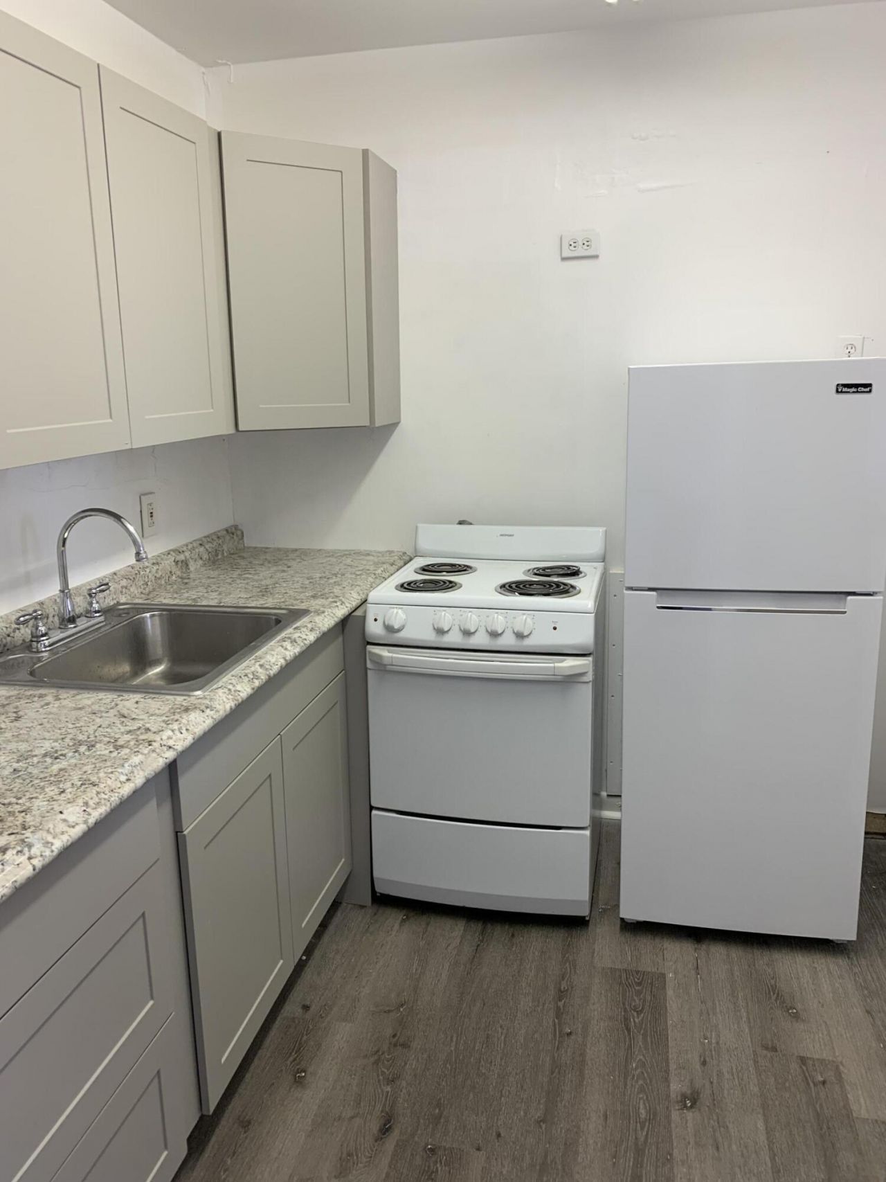 29 Canterbury B, West Palm Beach, FL 33417 Photo