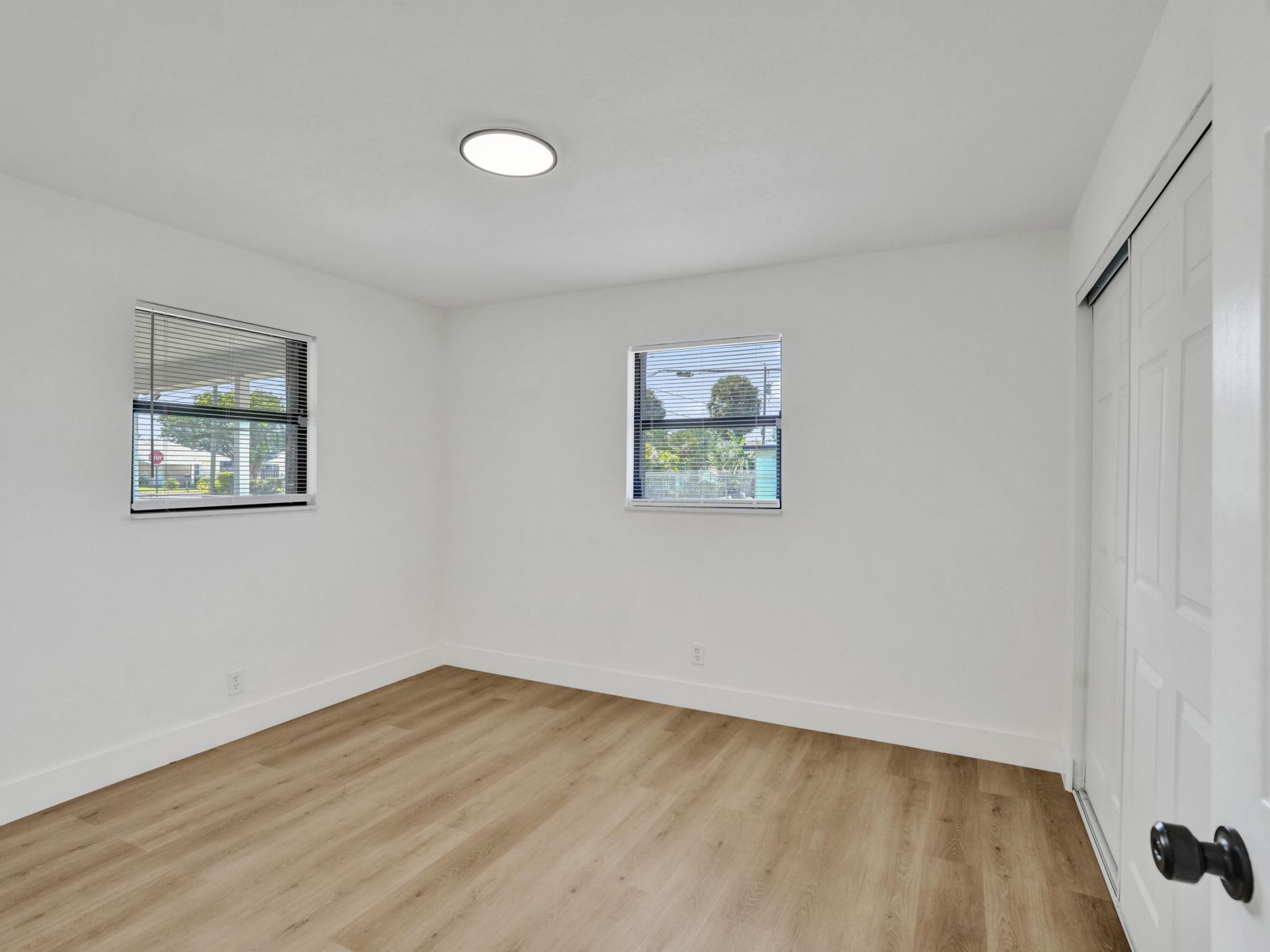 1259 W 26th Street, West Palm Beach, FL 33404 Photo