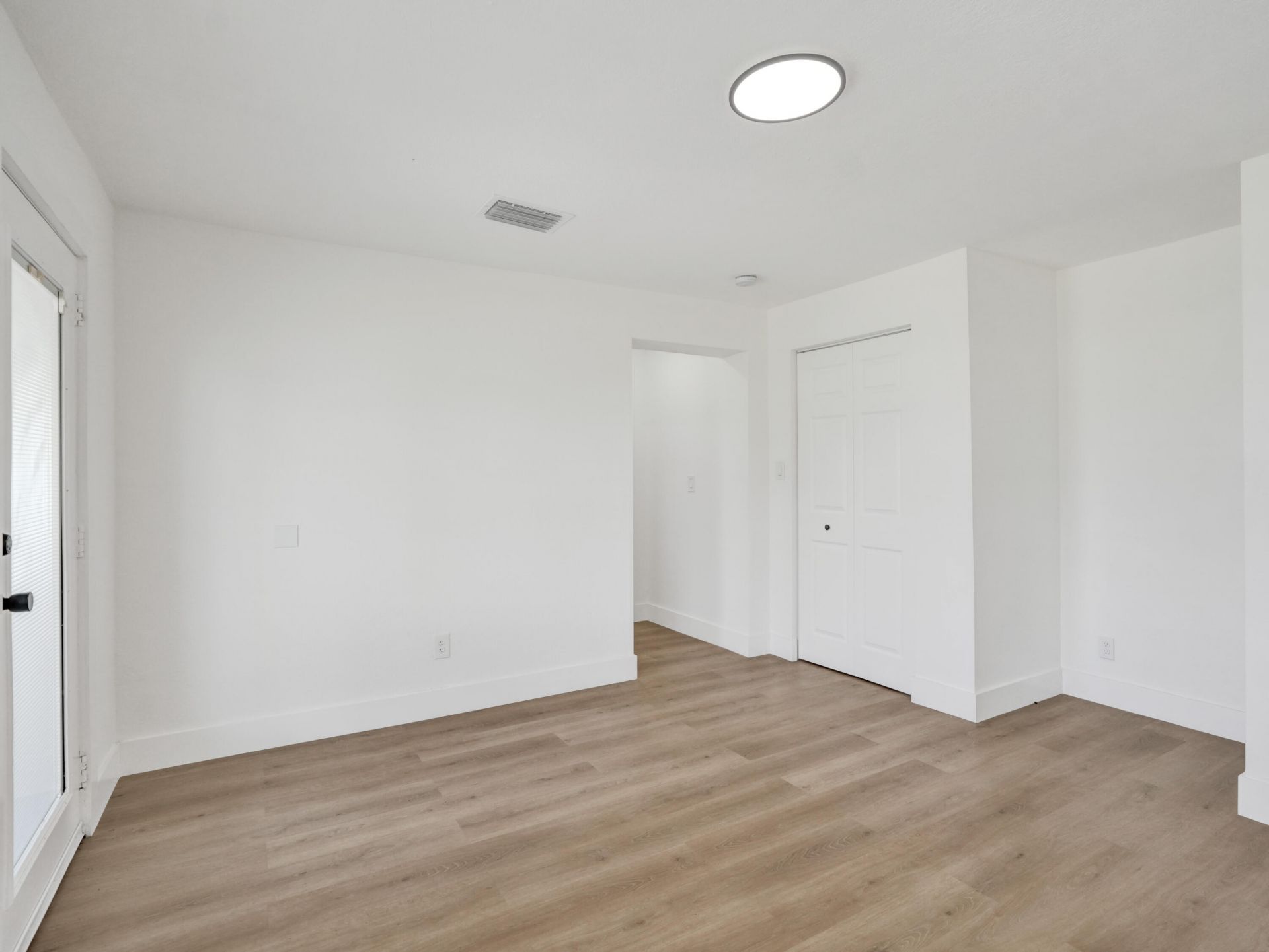1259 W 26th Street, West Palm Beach, FL 33404 Photo