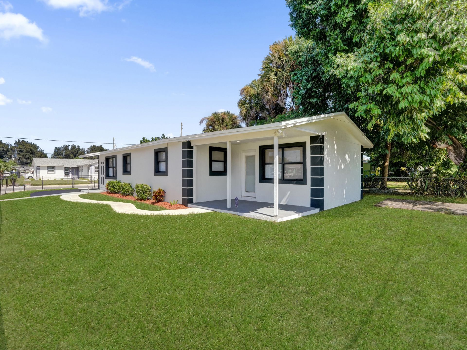 1259 W 26th Street, West Palm Beach, FL 33404 Photo