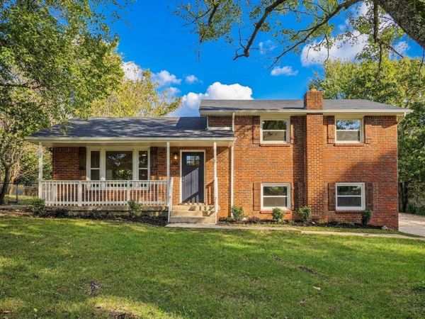 310 Rue Le Mans Dr , Clarksville, TN 37042