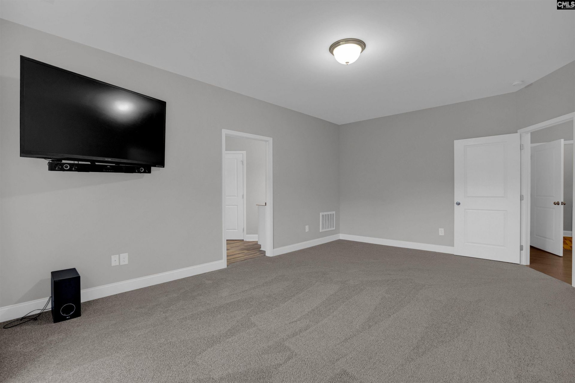 37 Carl Weed Court  Photo 26