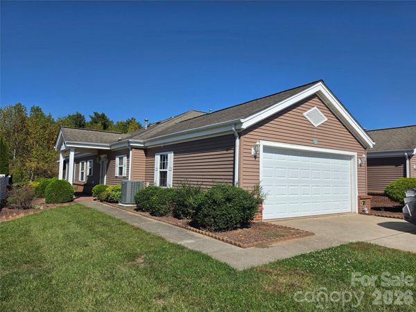 11 Heather Way, Unit 11-A, Candler, NC 28715