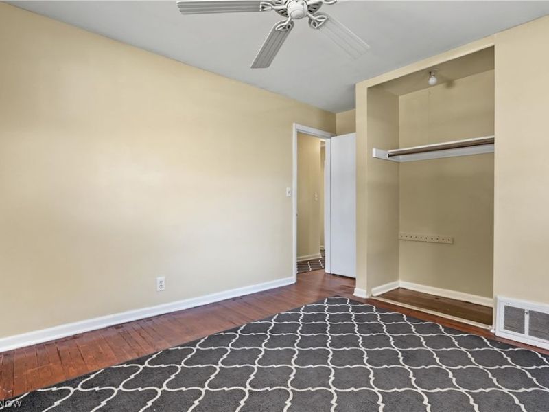 526 Meadow Lane, Cuyahoga Falls, OH 44221 Photo 12