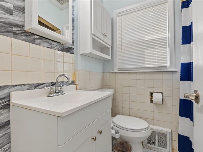 526 Meadow Lane, Cuyahoga Falls, OH 44221 Photo 13