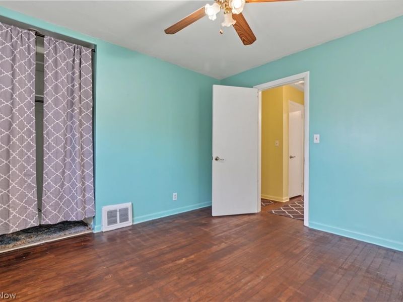 526 Meadow Lane, Cuyahoga Falls, OH 44221 Photo 14