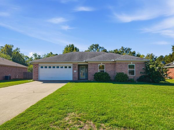 38 W Plaza Boulevard, Cabot, AR 72023