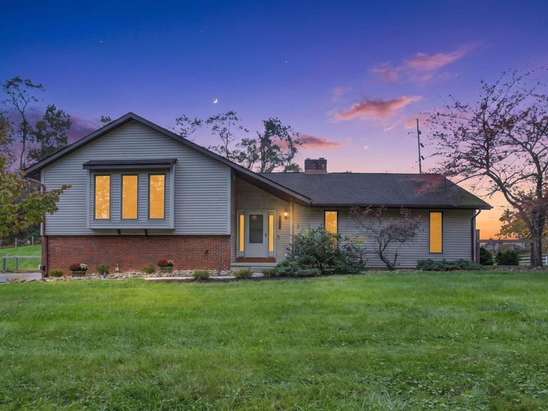 1710 Marietta Road NE, Lancaster, OH 43130 Photo 1