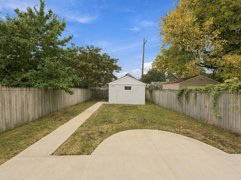 381 E Gates Street, Columbus, OH 43206 Photo 47